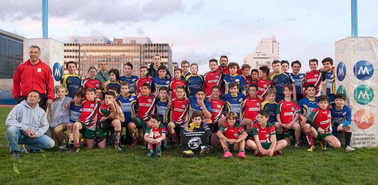 De jeunes rugbymen Basques à Courbevoie